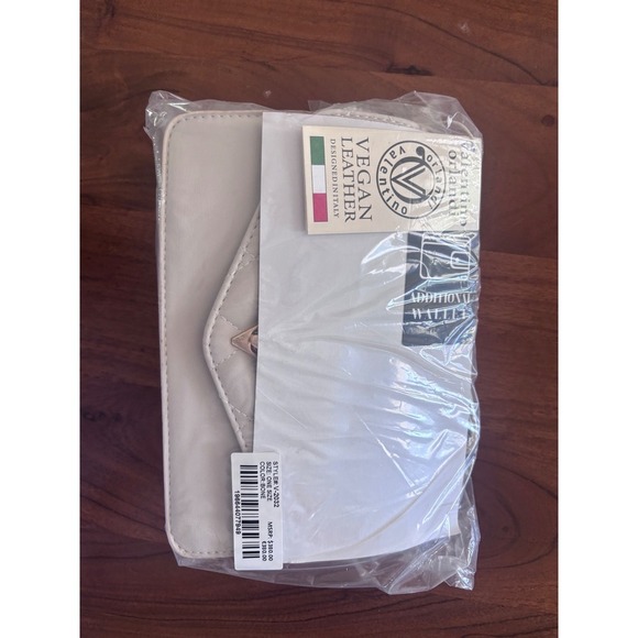 Valentino Orlandi Quilted Vegan Leather Crossbody & Wallet Cream NWT MSRP $380 - Picture 2 of 4